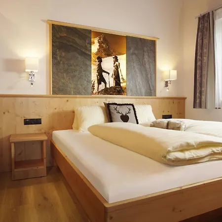 Guest house Haus Hintertux Tux